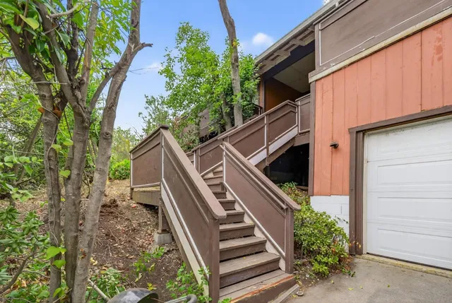 a view of an entryway