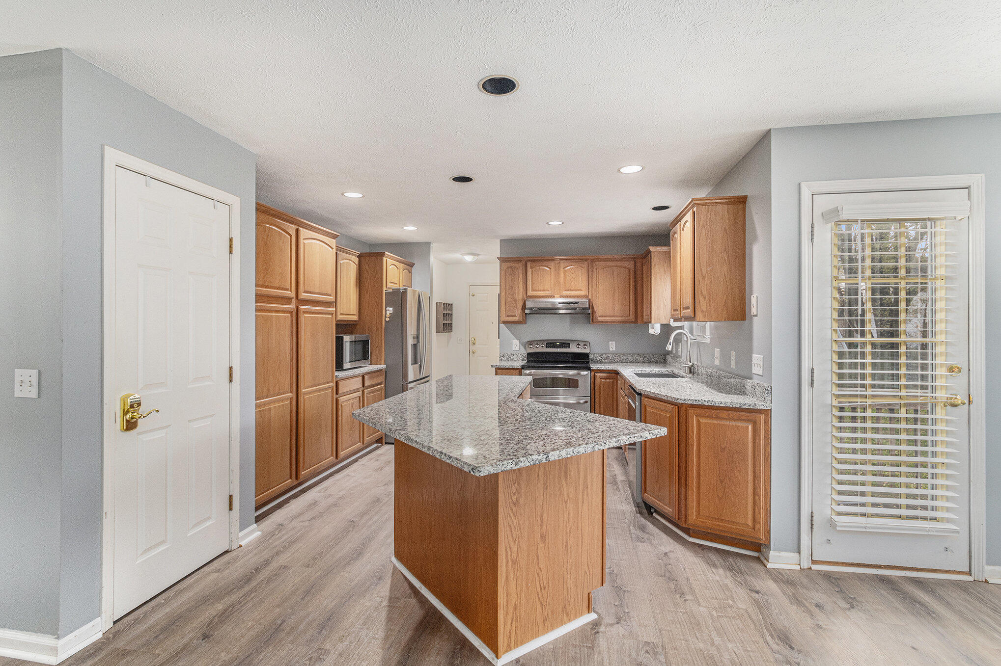 16409 Lannin Lane Spring Lake, MI 49456 - Photo 4 of 24 005_fm_ndp_23_184