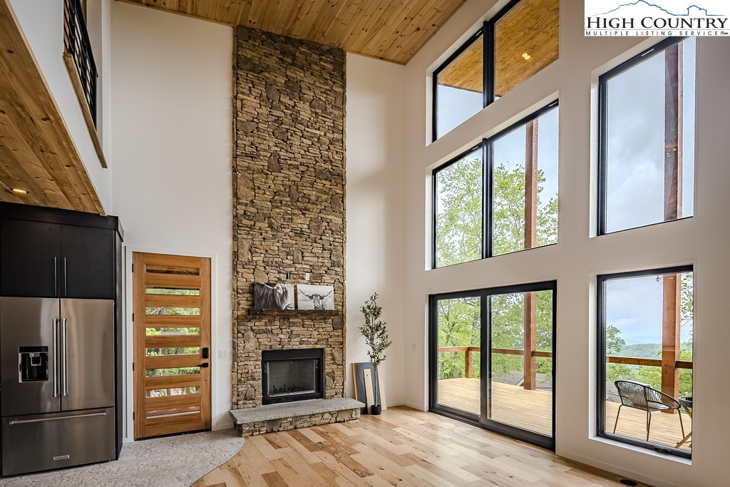 116 Slopeside Road Beech Mountain, NC 28604 - Photo 8 of 49 Gallery Image 8