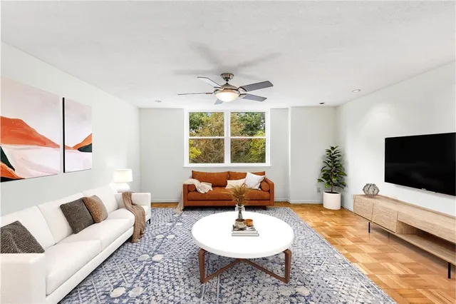 $140,000 | 2965 Pharr Ct S Northwest, Unit 413, Atlanta, GA 30305