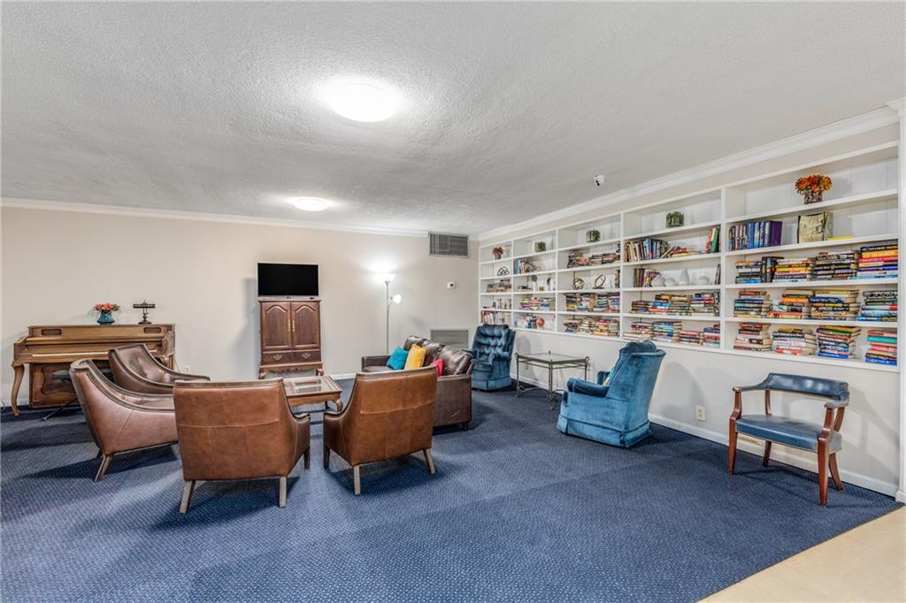 2965 Pharr Ct S Northwest, Unit 413 Atlanta, GA 30305 - Photo 19 of 39