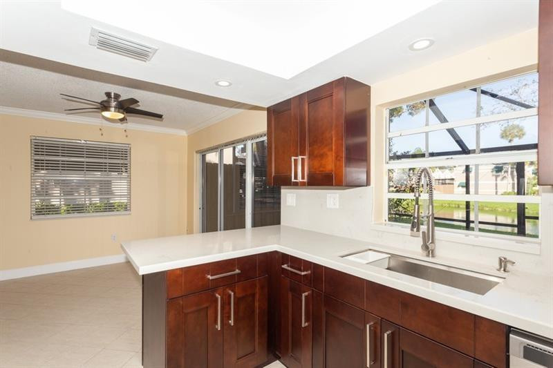 5200 Lake Loop Road Cooper City, FL 33330 - Photo 10 of 34 Photo 11