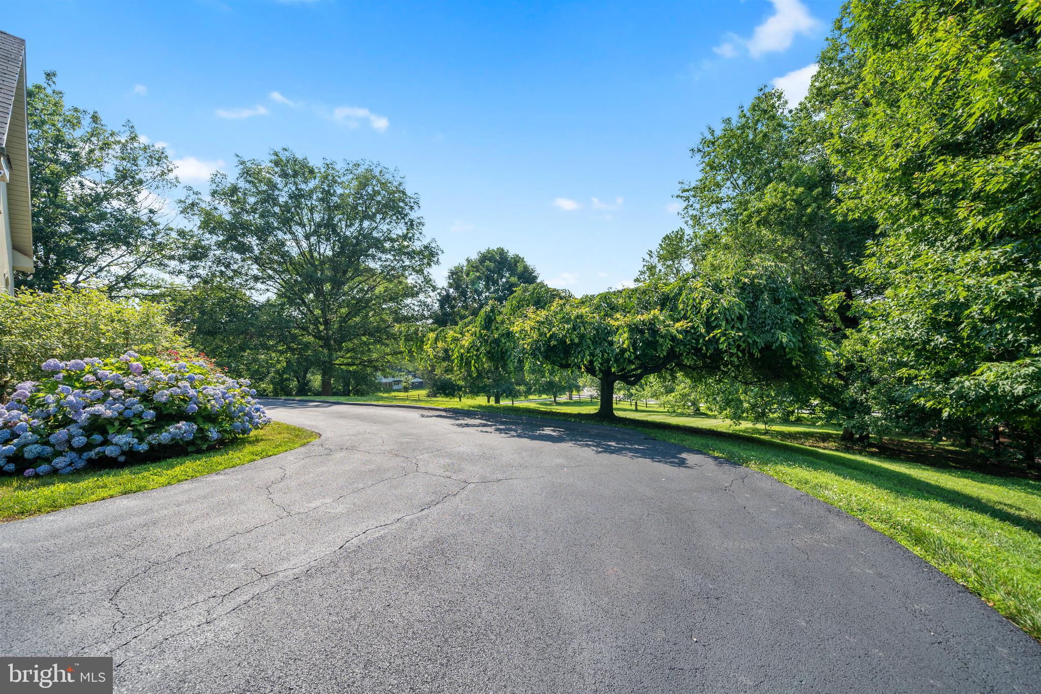 136 Round Hill Road Kennett Square, PA 19348 - Photo 19 of 73 Gallery Image 19