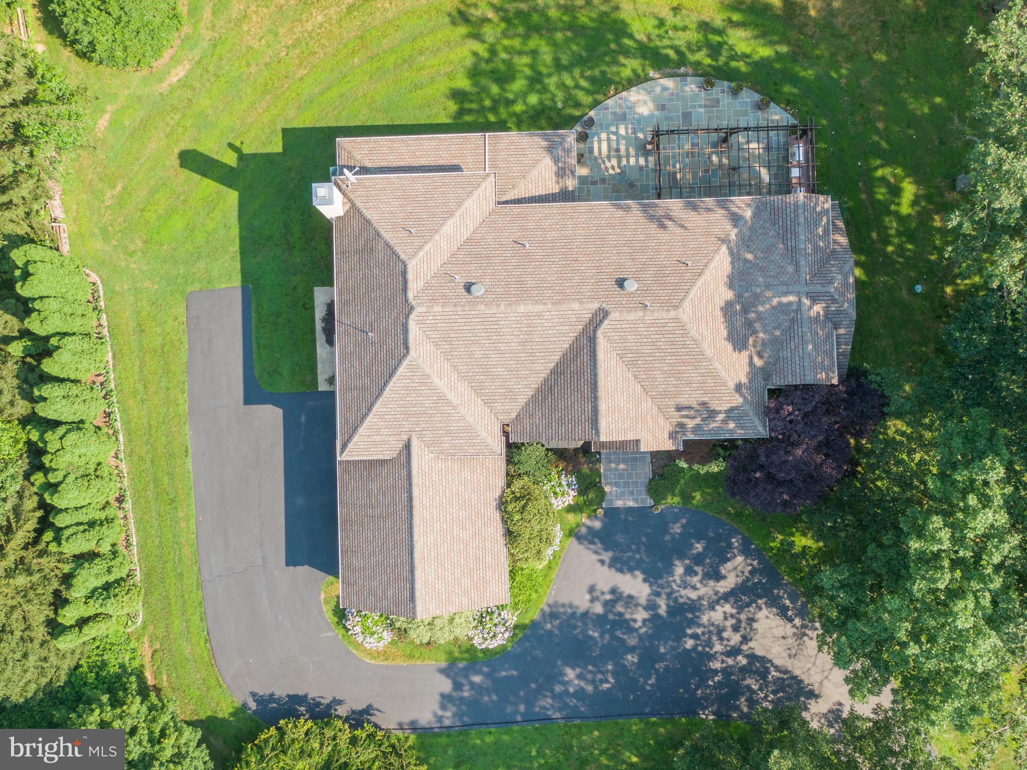 136 Round Hill Road Kennett Square, PA 19348 - Photo 4 of 73 Gallery Image 4