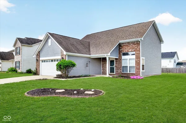 $315,000 | 2428 Foxtail Drive, Plainfield, IN 46168