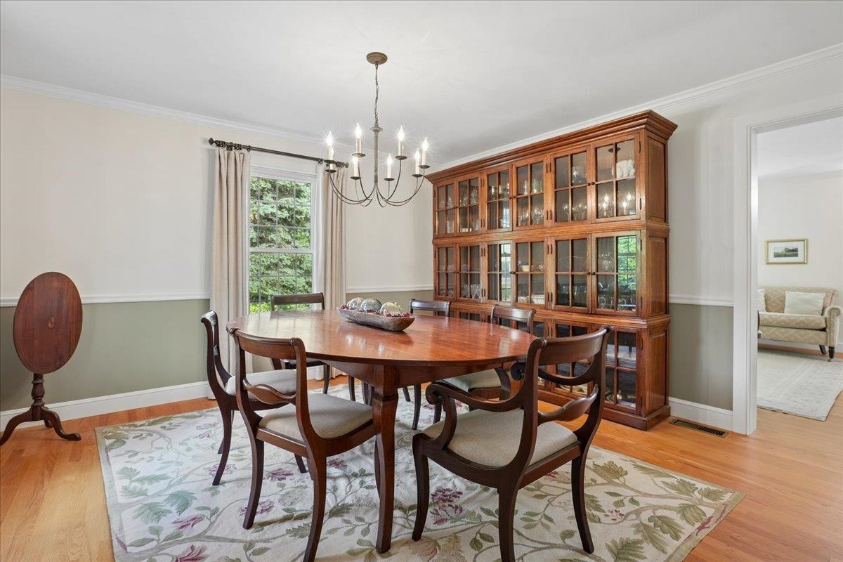 343 North Amherst Road Bedford, NH 03110 - Photo 10 of 57 Gallery Image 10