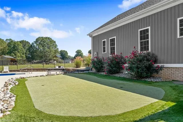 $550,000 | 6629 Alley Road, Summerfield, NC 27358