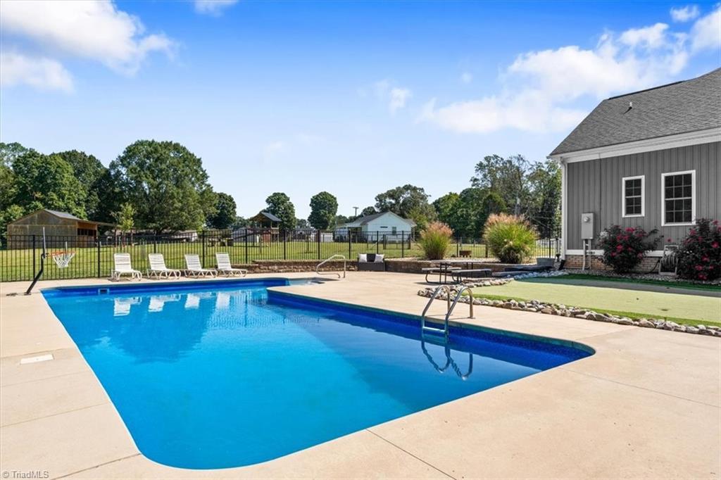 6629 Alley Road Summerfield, NC 27358 - Photo 36 of 48