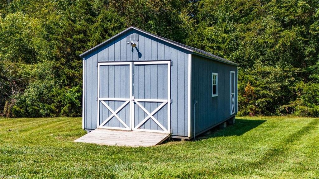 6629 Alley Road Summerfield, NC 27358 - Photo 39 of 48