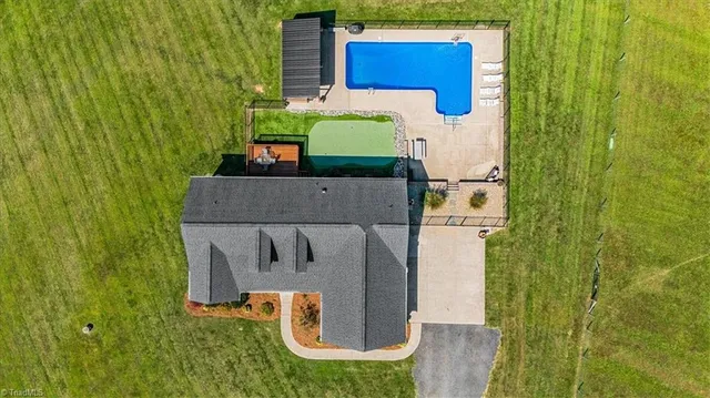 $550,000 | 6629 Alley Road, Summerfield, NC 27358