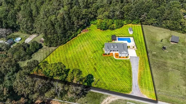 $550,000 | 6629 Alley Road, Summerfield, NC 27358