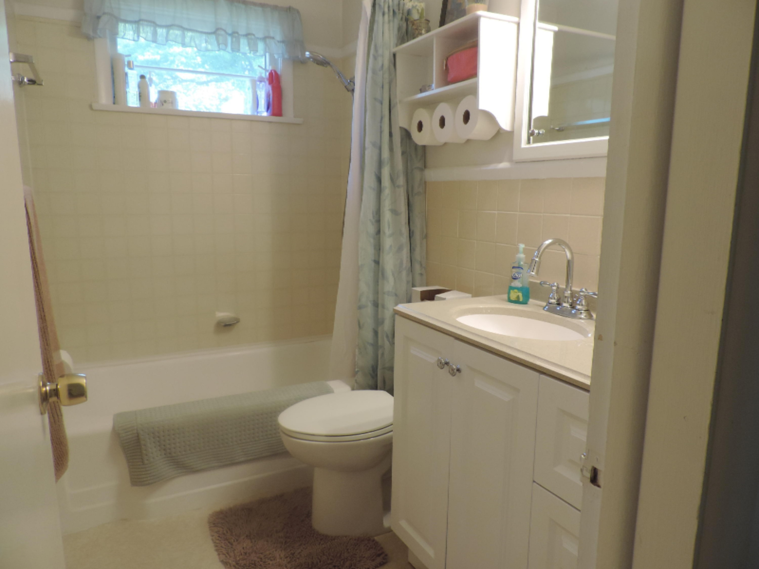 1146 Hampden Road Muskegon, MI 49441 - Photo 23 of 38 DSCN1760