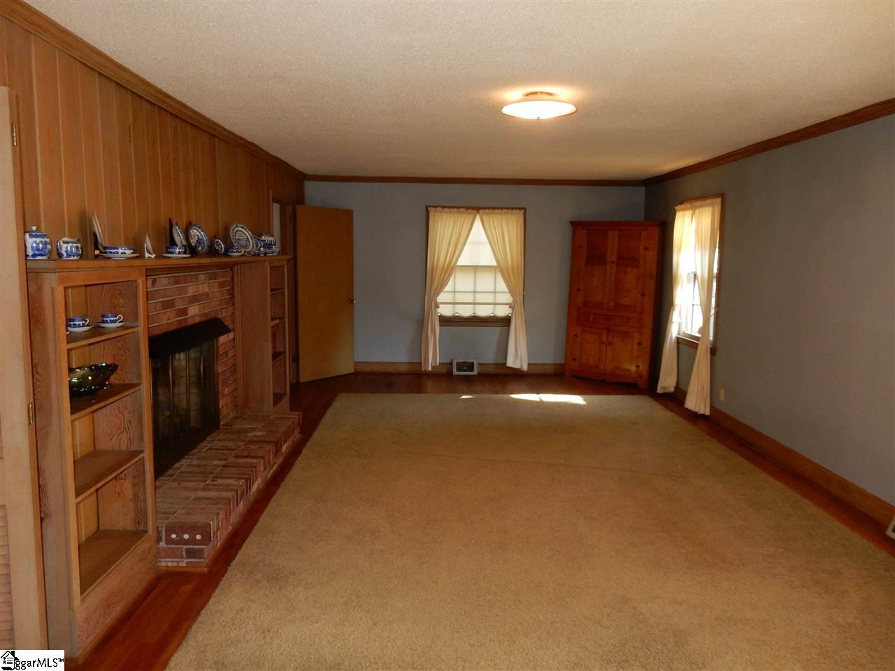 209 Edwards Mill Road Taylors, SC 29687 - Photo 2 of 35 Gallery Image 2