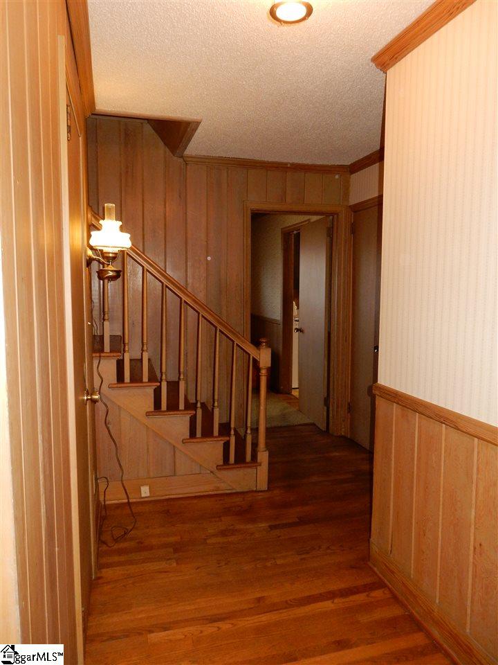 209 Edwards Mill Road Taylors, SC 29687 - Photo 12 of 35 Gallery Image 12