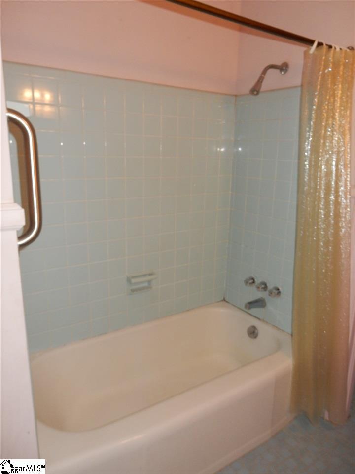 209 Edwards Mill Road Taylors, SC 29687 - Photo 19 of 35 Gallery Image 19