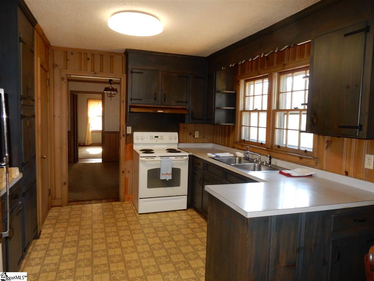 209 Edwards Mill Road Taylors, SC 29687 - Photo 4 of 35 Gallery Image 4