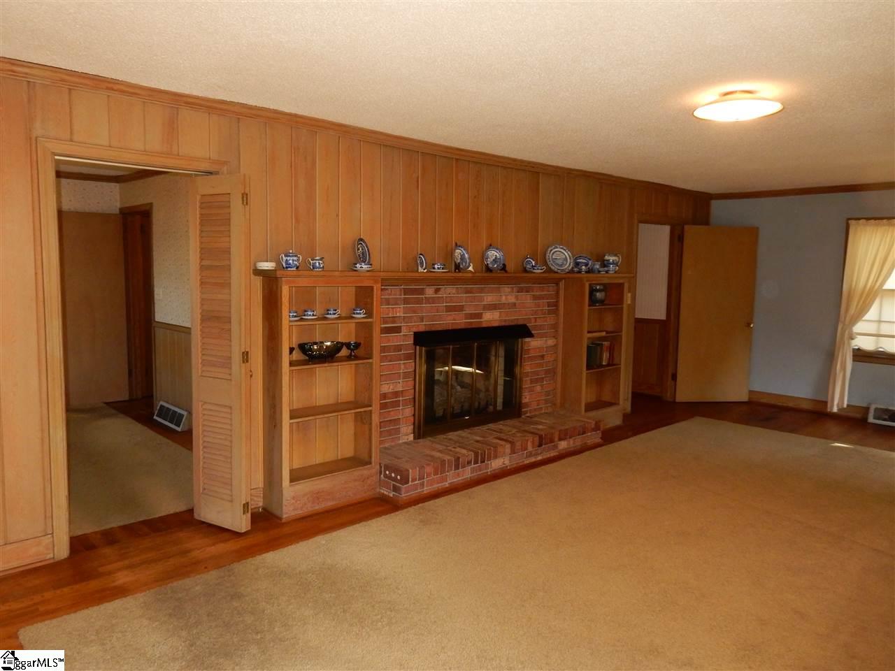 209 Edwards Mill Road Taylors, SC 29687 - Photo 9 of 35 Gallery Image 9