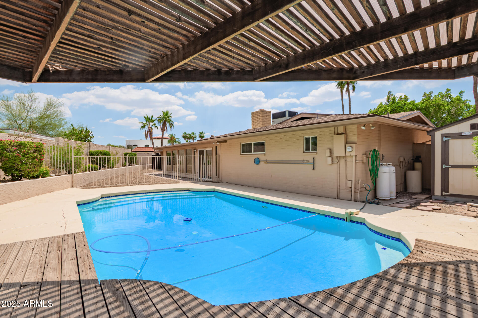 2234 East Lawrence Road Phoenix, AZ 85016 - Photo 52 of 71 a view of a backyard with sitting area