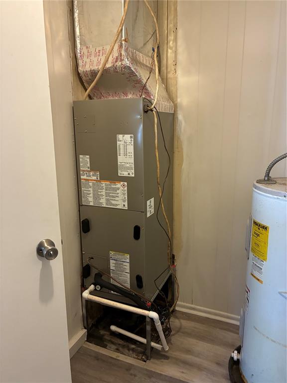 470 Southwest Dove Street Keystone Heights, FL 32656 - Photo 8 of 20 a room with equipment