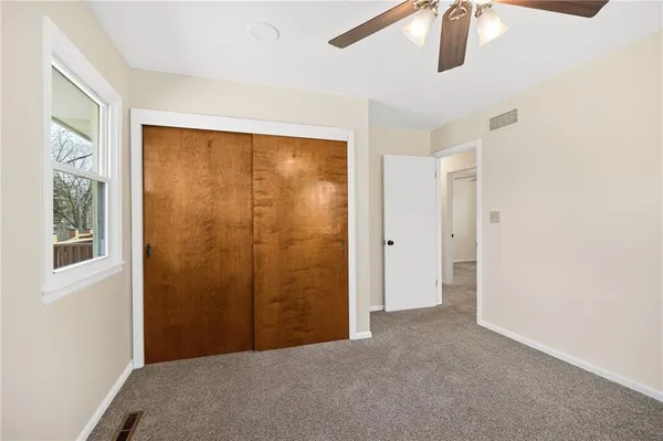 $255,000 | 220 Kennedy Drive, Gower, MO 64454