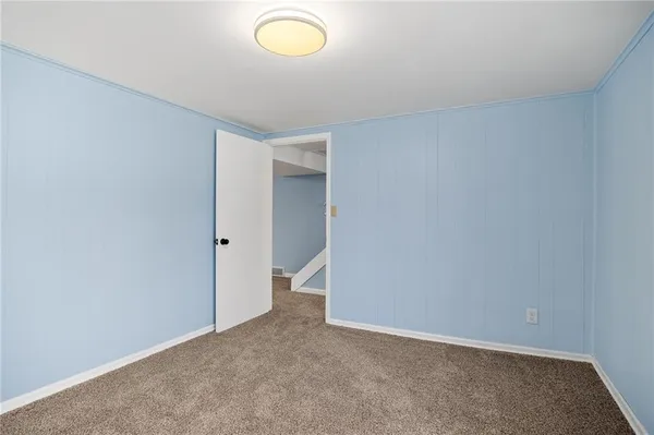 $255,000 | 220 Kennedy Drive, Gower, MO 64454