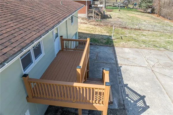 $255,000 | 220 Kennedy Drive, Gower, MO 64454