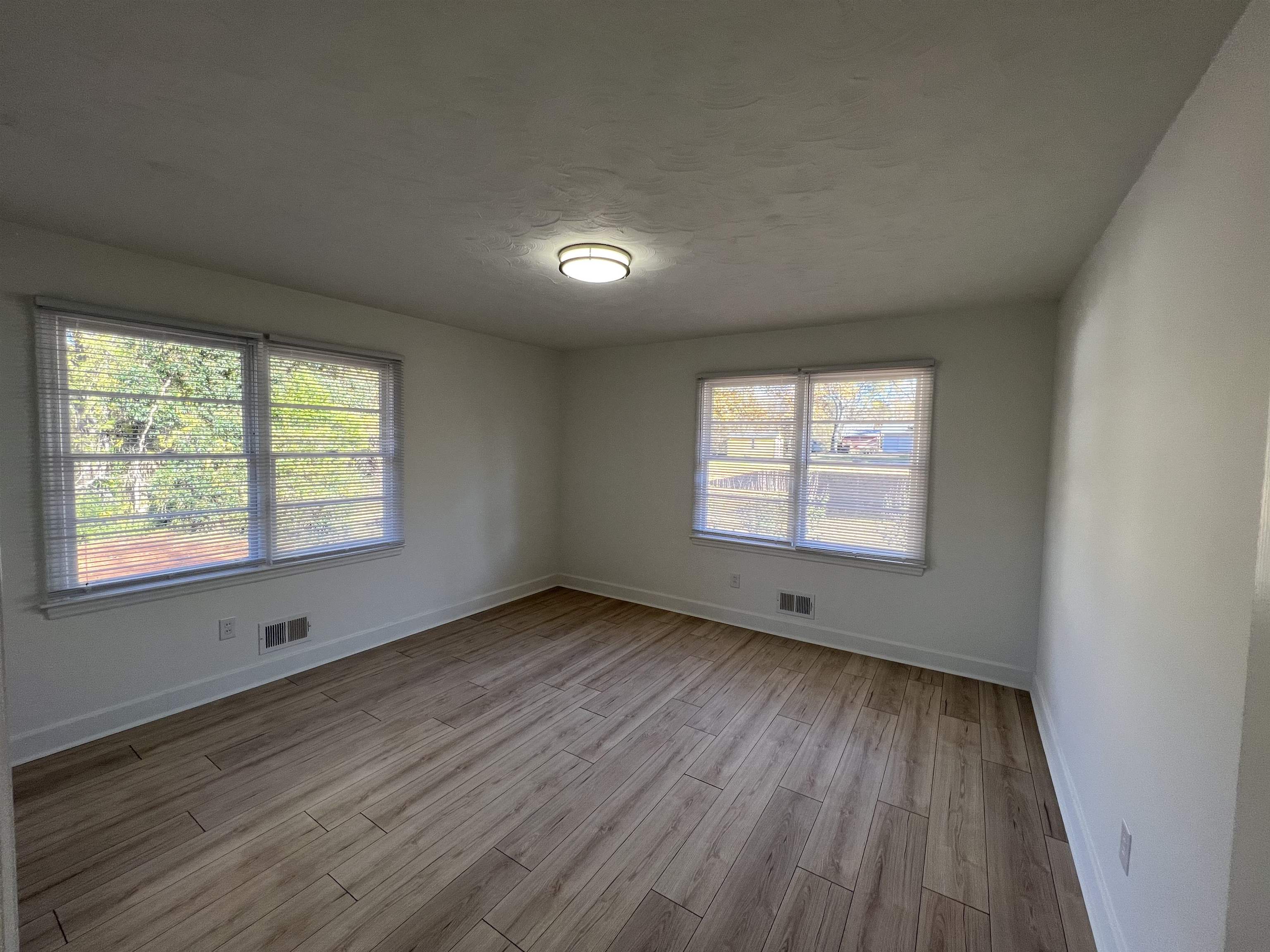 77 East Main Street Inman, SC 29349 - Photo 12 of 19