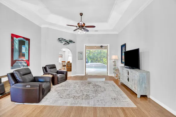 $649,999 | 502 34th Avenue, Vero Beach, FL 32968