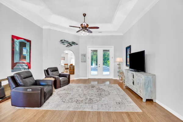 $649,999 | 502 34th Avenue, Vero Beach, FL 32968
