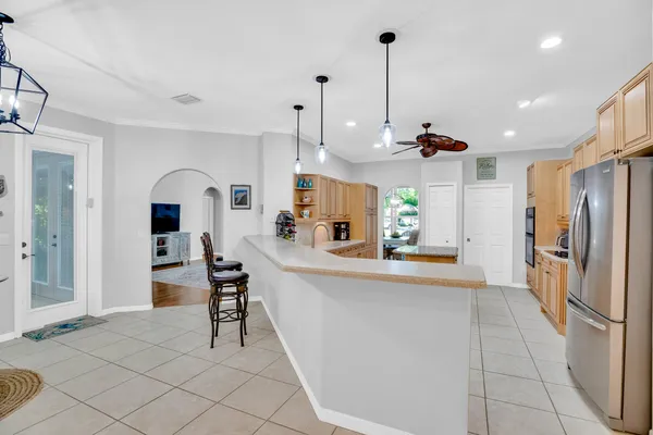 $649,999 | 502 34th Avenue, Vero Beach, FL 32968