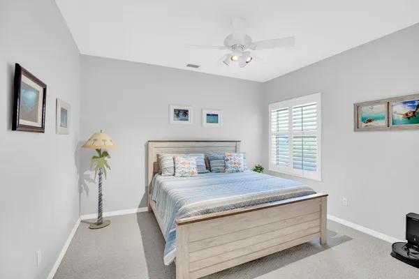 $649,999 | 502 34th Avenue, Vero Beach, FL 32968