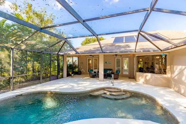 $649,999 | 502 34th Avenue, Vero Beach, FL 32968