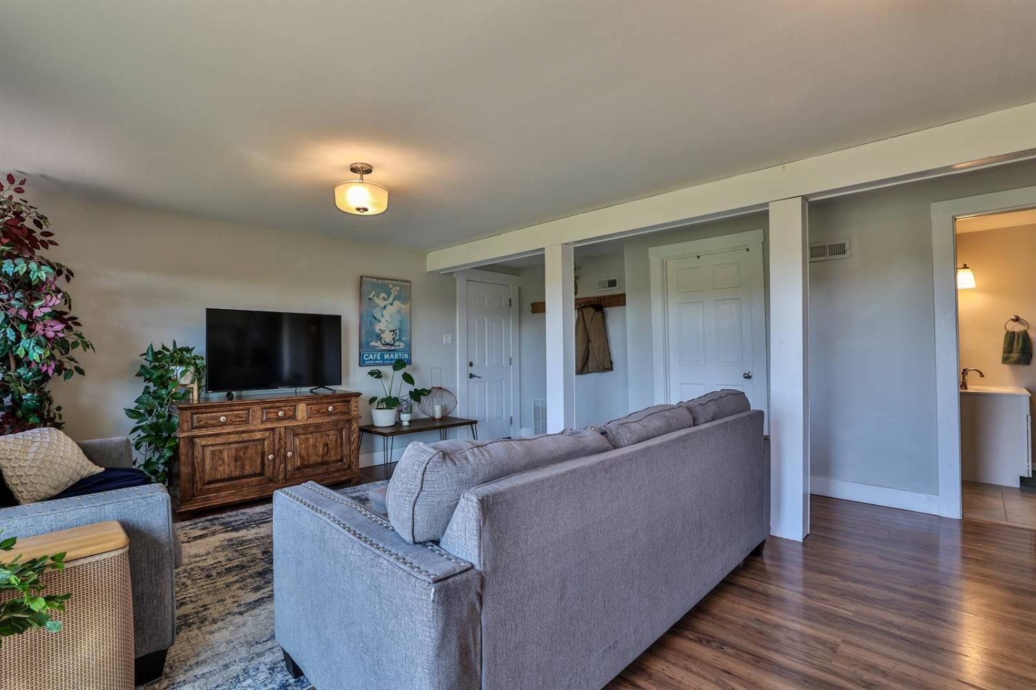 5002 Lytle Road Waynesville, OH 45068 - Photo 24 of 47 Gallery Image 24
