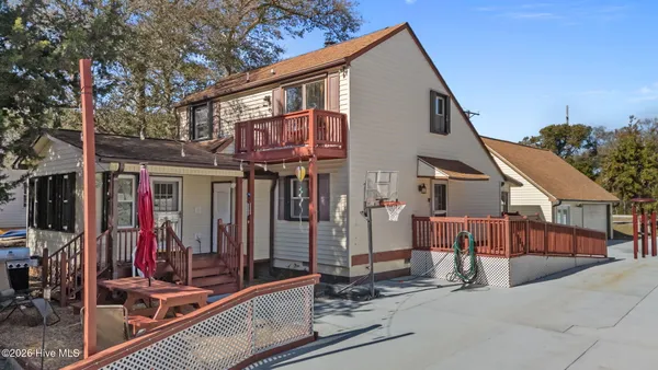$775,000 | 131 Purdie Drive, Emerald Isle, NC 28594