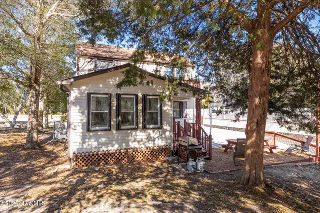 $775,000 | 131 Purdie Drive, Emerald Isle, NC 28594