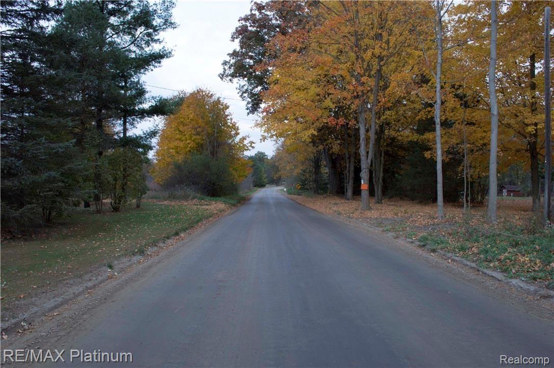 2885 West Marr Road Howell, MI 48855 - Photo 19 of 29 DSC_0359.jpg