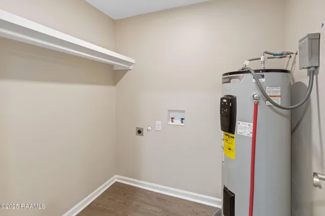 $172,000 | 610 Decker Street, Jennings, LA 70546