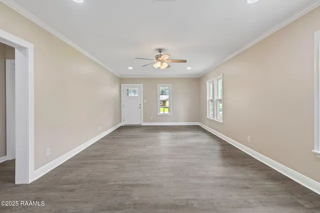 $172,000 | 610 Decker Street, Jennings, LA 70546