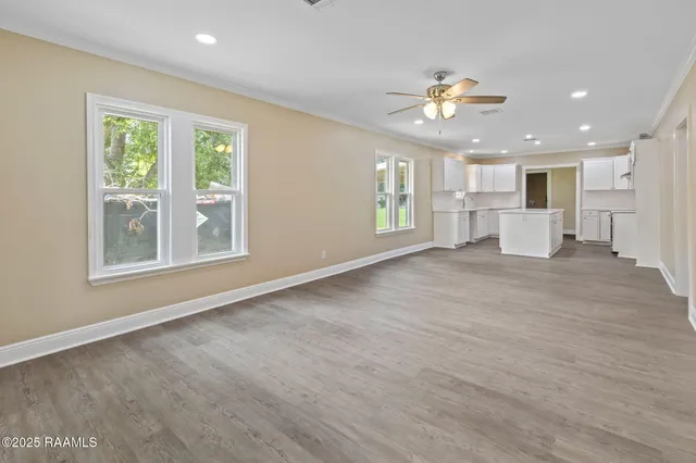 $172,000 | 610 Decker Street, Jennings, LA 70546