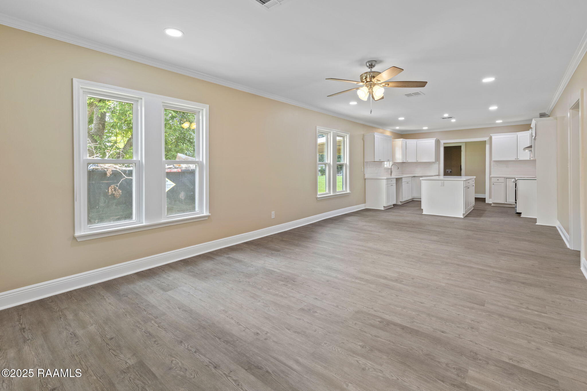 610 Decker Street Jennings, LA 70546 - Photo 5 of 13 10-web-or-mls-BR1A3361