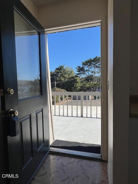 511 Cypress Street, Unit 4 Fort Bragg, CA 95437 - Photo 11 of 38 a view of a porch