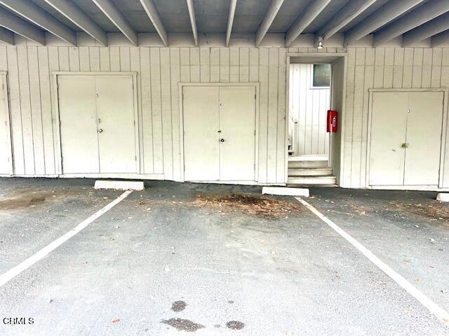 511 Cypress Street, Unit 4 Fort Bragg, CA 95437 - Photo 32 of 38 a view of a door of a house