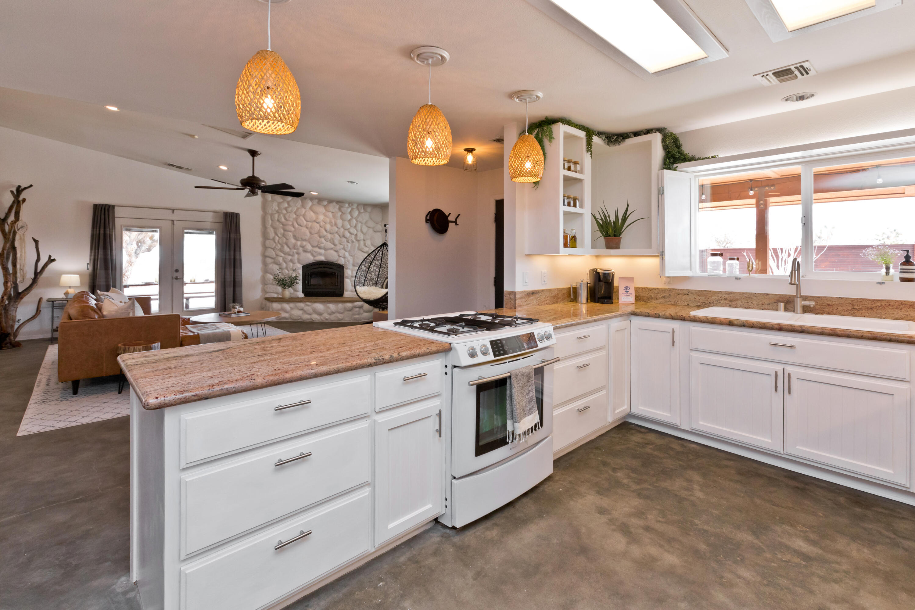 3663 Olympic Road Joshua Tree, CA 92252 - Photo 12 of 50 _10A6082