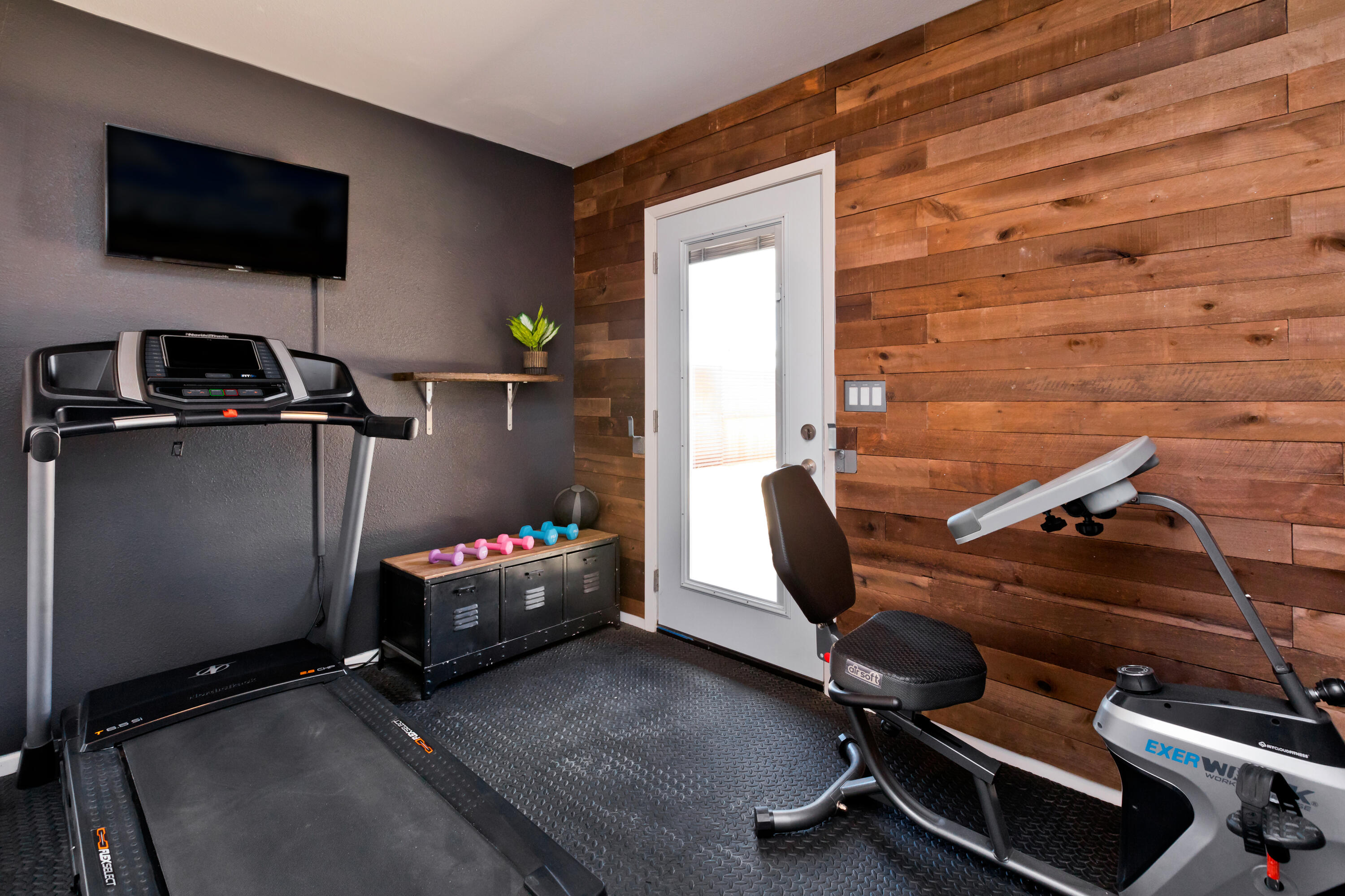 3663 Olympic Road Joshua Tree, CA 92252 - Photo 24 of 50 _10A6034_Black