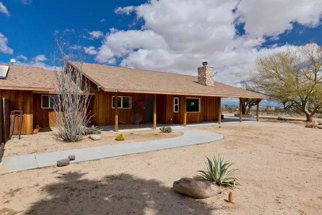 $1,025,000 | 3663 Olympic Road, Joshua Tree, CA 92252
