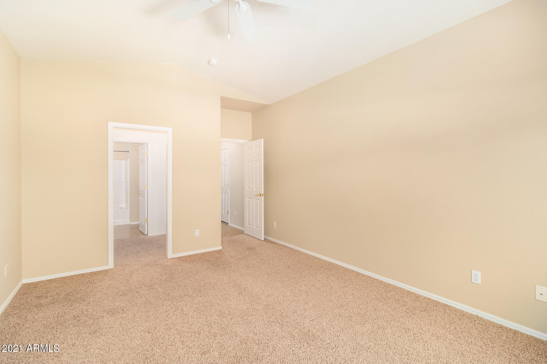 3303 East Fremont Road Phoenix, AZ 85042 - Photo 23 of 37 21-Fremont