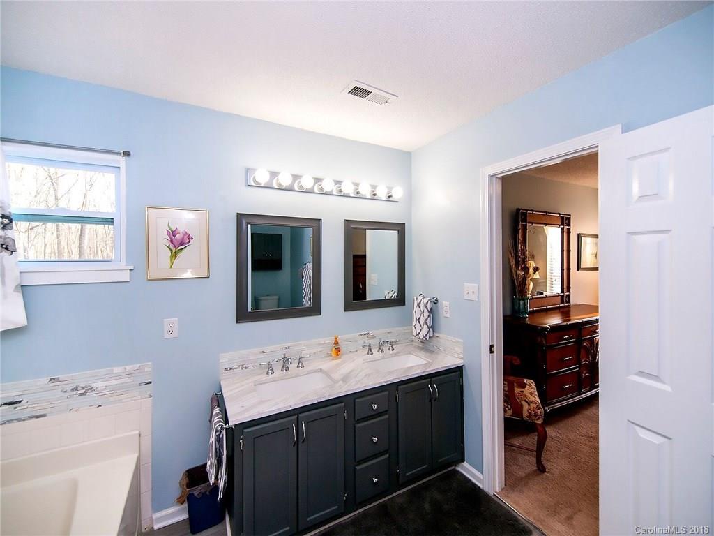 14529 Cinnamon Field Road Charlotte, NC 28273 - Photo 15 of 29 Gallery Image 15
