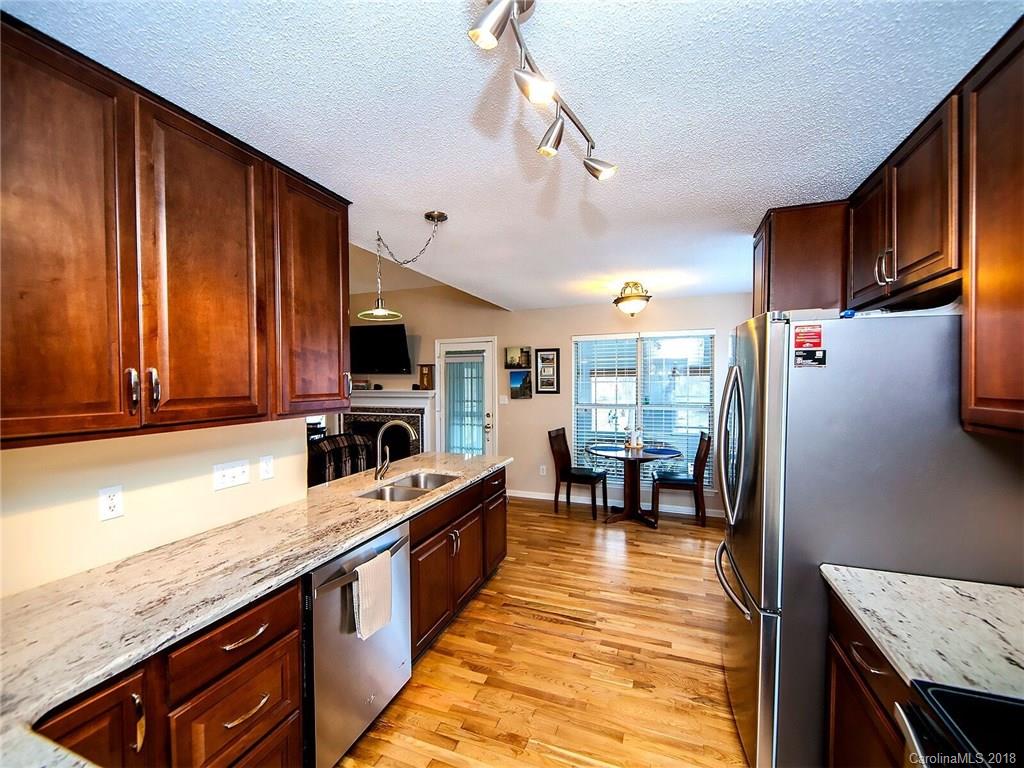 14529 Cinnamon Field Road Charlotte, NC 28273 - Photo 9 of 29 Gallery Image 9
