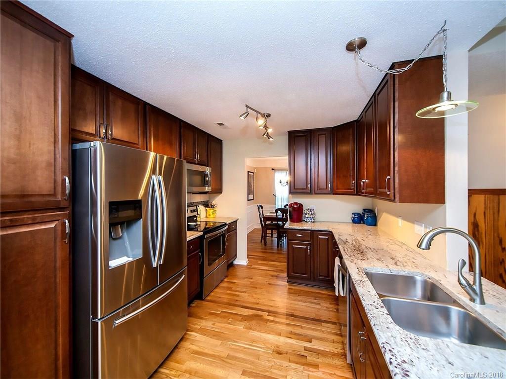 14529 Cinnamon Field Road Charlotte, NC 28273 - Photo 10 of 29 Gallery Image 10