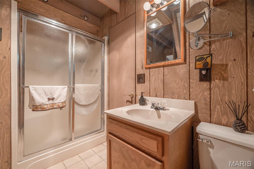 834 Mitten Ridge Drive Innsbrook, MO 63390 - Photo 15 of 24